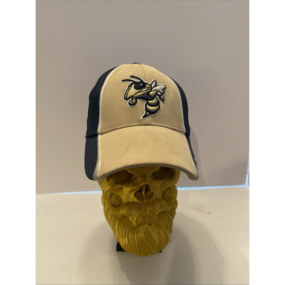 Georgia Tech Yellow Jackets Hat/Cap, Flexfit,‎ Nike Team SWOOSH Gold And Navy